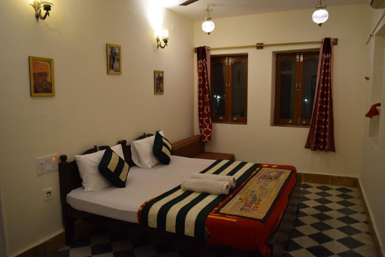 Hotel Renuka Jaisalmer Eksteriør bilde