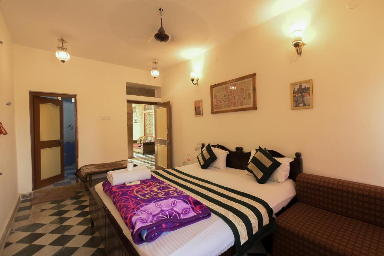 Hotel Renuka Jaisalmer Eksteriør bilde
