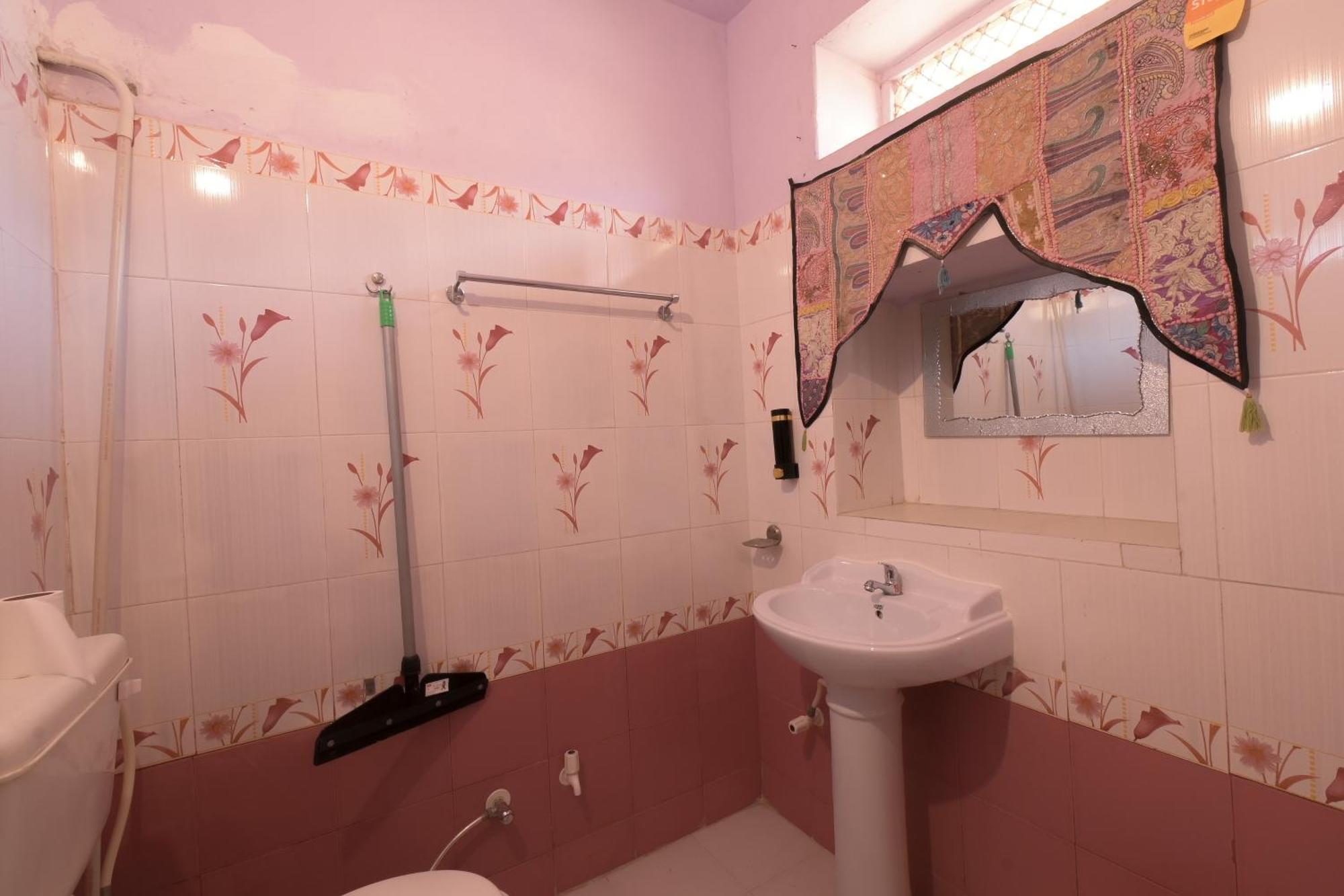 Hotel Renuka Jaisalmer Eksteriør bilde