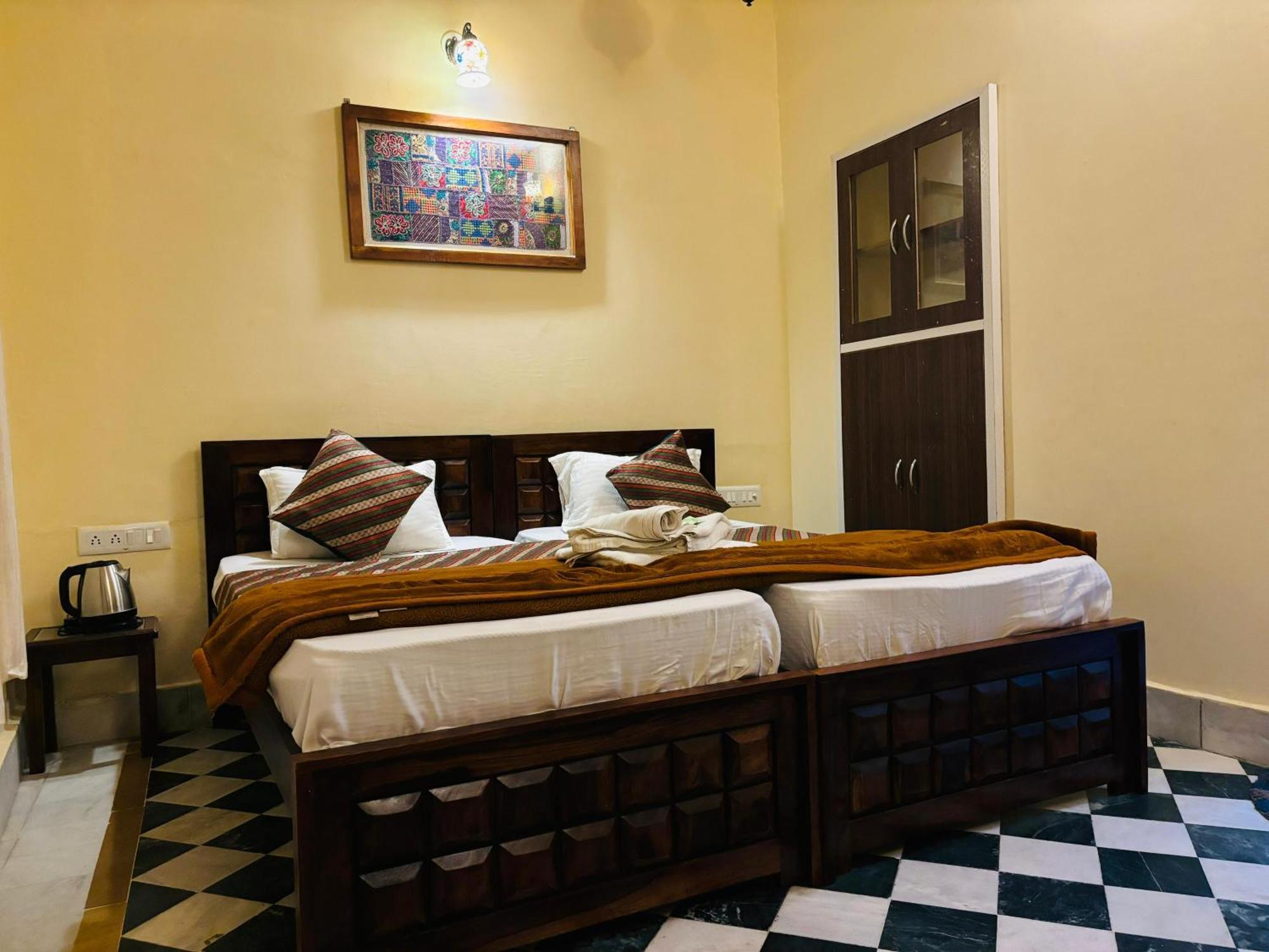 Hotel Renuka Jaisalmer Eksteriør bilde