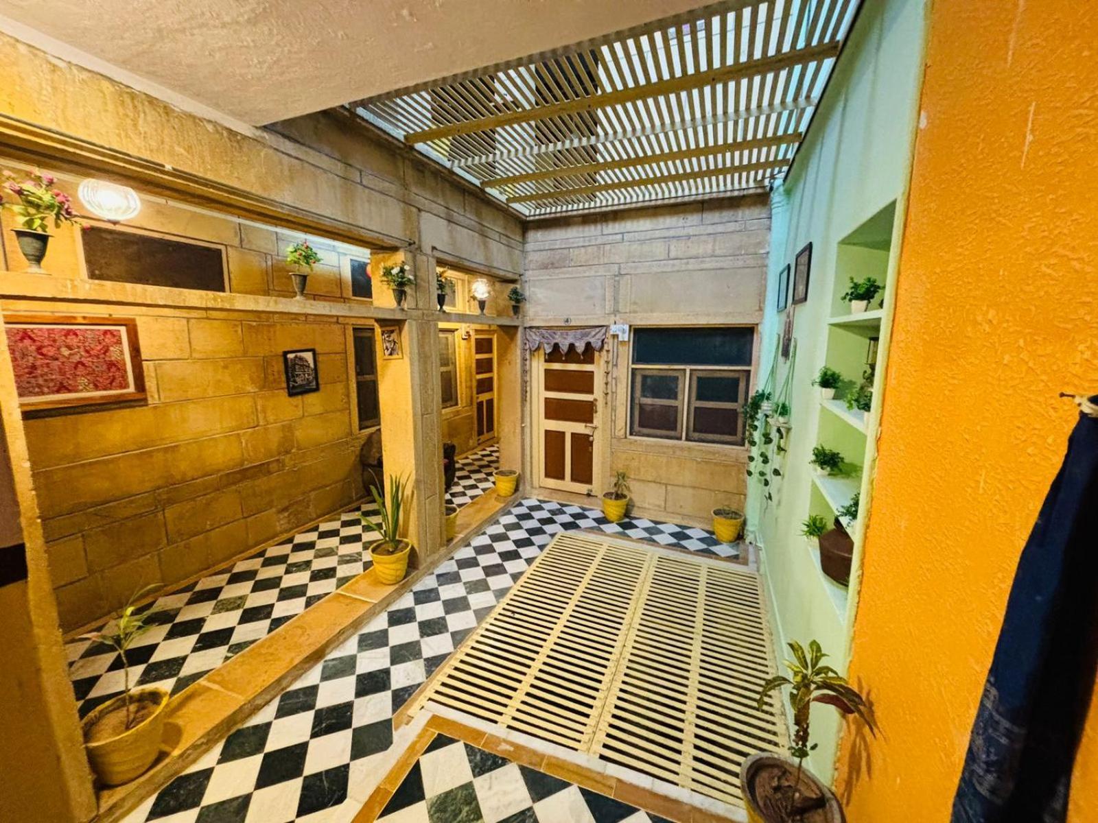 Hotel Renuka Jaisalmer Eksteriør bilde